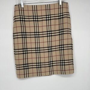 Burberry Nova Check Beige and Black Plaid Pencil Skirt